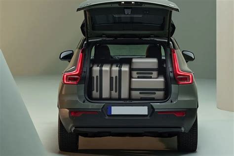 Volvo XC40 Recharge Images, XC40 Recharge Interior & Exterior Photos ...