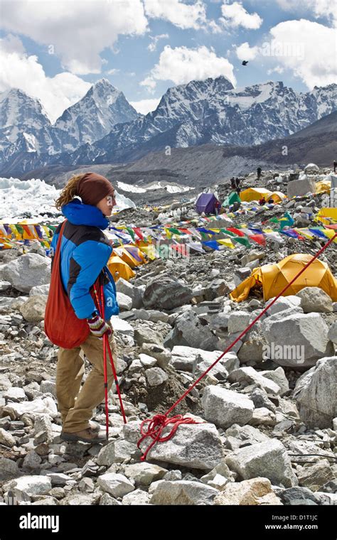 Nepal sherpa portraits everest base camp khumbu alex ekins hi-res stock ...