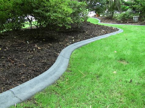 CUSTOM CONCRETE CURBING | NoCo Coatings & Concrete LLC.