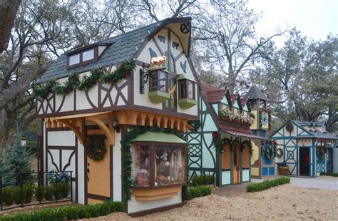 Dallas Arboretum Expands Christmas Village - Focus Daily News