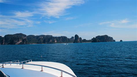 Discovering Railay Beach: An In-depth Guide to Thailand's Tropical Paradise