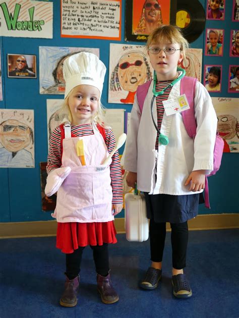 Baker Lola and Doctor Ava