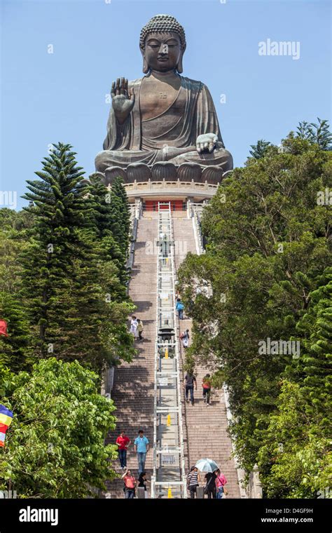 Tian Tan Buddha at Ngong Ping, Lantau Island, Hong Kong, China Stock ...