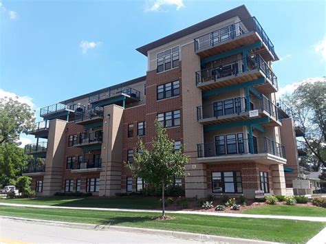 Apartments at Iowa - Apartments in Iowa City, IA | Apartments.com