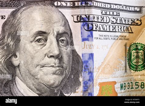 US President Franklin on a 100 dollar bill. Close-up Stock Photo - Alamy