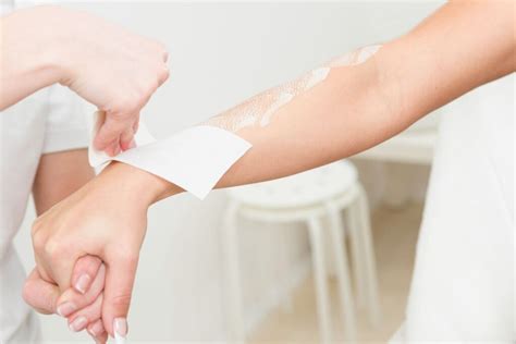 Best Waxing Salon Near me, and Types of Waxing and Prices at Beauty Parlour