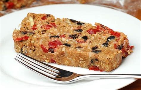 No-Bake Icebox Fruitcake recipe