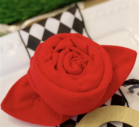 How To Fold A Dinner Napkin Into a Rose (Video) - Tutorial