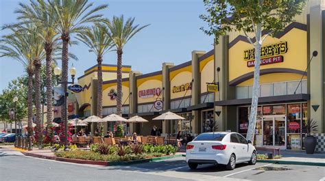 Vestar - A Shopping Center Company - Riverside Plaza Presented Beautification Award From The ...