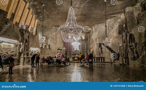 Chapel in the Main Hall in the Wieliczka Salt Mine Editorial Stock Photo - Image of museum, salt ...