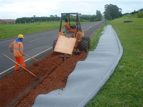 Sub-Grade and Pavement Drainage Solutions | Maccaferri Middle East