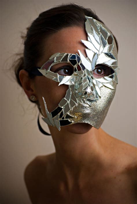 18 Creative Mask Tutorials Great for Every Masquerade | Masks & Costumes in 2019 | Leather mask ...