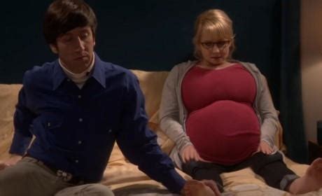 Classic Big Bang Theory...Bernadette by Pregnantcandids on DeviantArt