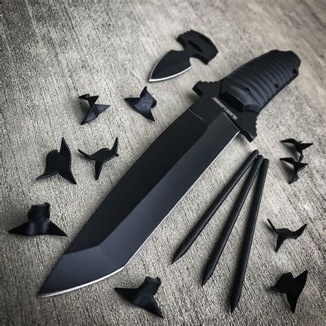 Black Legion Ninja "Bag of Tricks" - Knife, Push Dagger, Spikes, Caltrops in Nylon Sheath