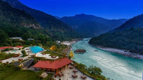 11 gorgeous homestays and hotels in Rishikesh right by the Ganga | Condé Nast Traveller India