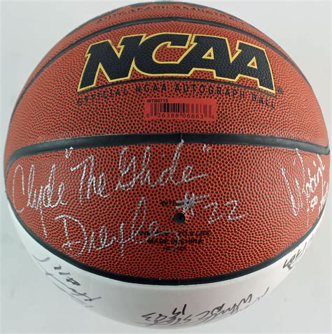 Lot Detail - Basketball Stars Multi-Signed Basketball w/ Worthy, Drexler, Robinson & Many ...