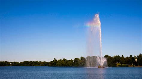 Peterborough’s Little Lake fountain to feature nightly light show tribute to frontline workers ...