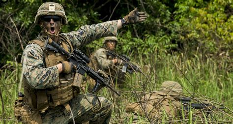 Squad leader shortage: Why the Corps is handing out big bucks for infantry NCOs