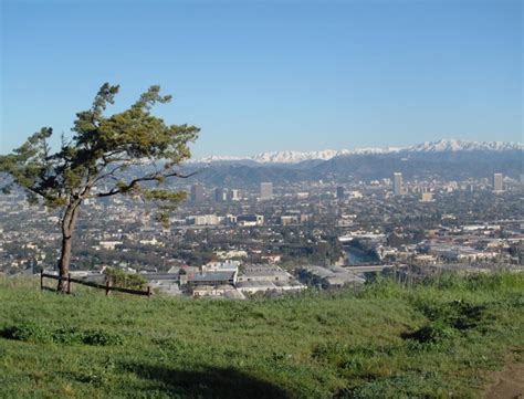 Baldwin Hills Scenic Overlook | Goop