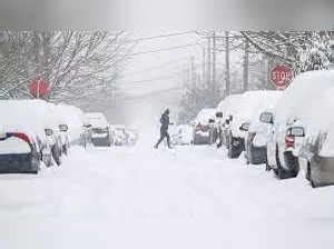 Michigan Power Outage: US: Winter storm leaves 730,000 households and ...