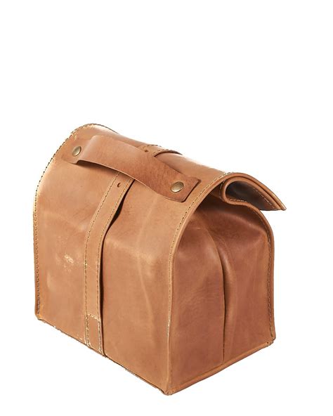 Light brown leather lunch bag | InnesBags