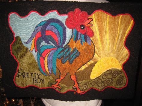 Great rooster | Rug hooking, Hand hooked rugs, Rooster
