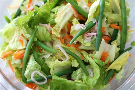 Salvation Sisters: Rockin' French Salad with French Vinaigrette