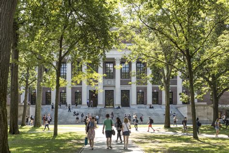 How US Universities Can Welcome International Students