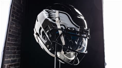 NFL 2022 オルタネートヘルメットを着用する13チーム | ALOG