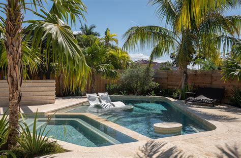 Geoff House: Backyard Pool Landscaping Ideas Florida - 20 Beautiful Swimming Pool Landscaping ...