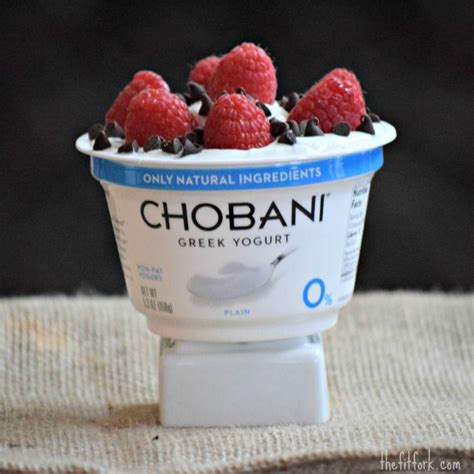 Chobani Greek Yogurt Sundae Bedtime Snack! #GotACoupon #FallforChobani Chobani Greek Yogurt ...