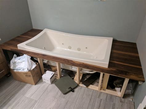 How to built a drop-in-tub surround with full access | LeisureConcepts