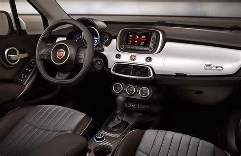 2018 Fiat 500X Interior Features