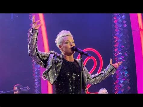 PINK - Who Knew - LIVE (Amsterdam, 2024) ⁠ - YouTube