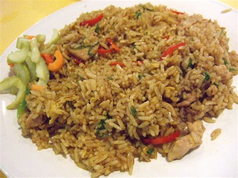 File:Nasi goreng Chinese style.JPG - Wikimedia Commons