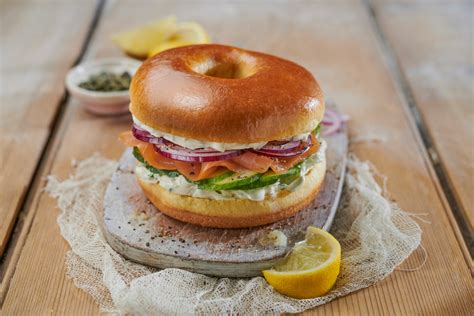 Smoked Salmon & Cream Cheese Brioche Bagel, bagel - okgo.net