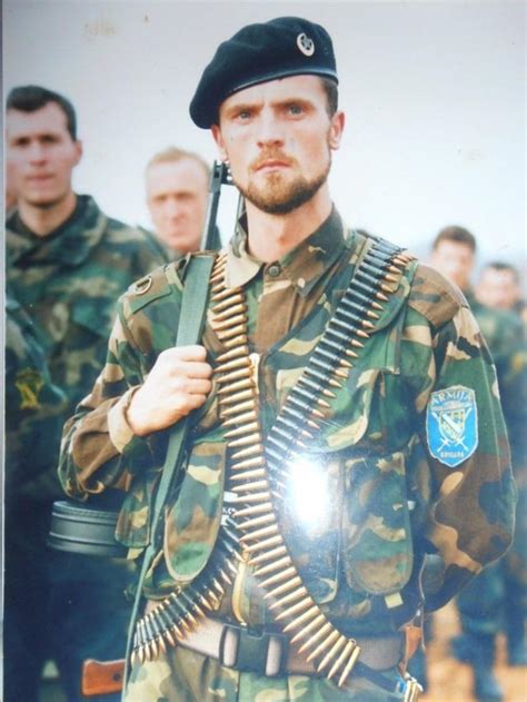 A member of Bosnian army in the 1990s war [768x1024]. : r/MilitaryPorn