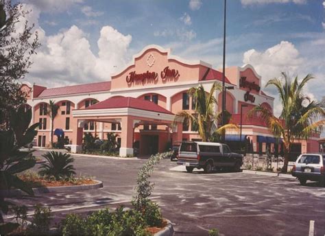 Hampton Inn - Ft. Myers, FL - Pride Construction