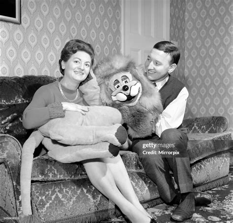 Terry Hall with Lenny the Lion seen here at home. 1960. News Photo - Getty Images