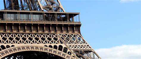 Eiffel Tower Visit & Paris River Cruise – Family Tour (Private)