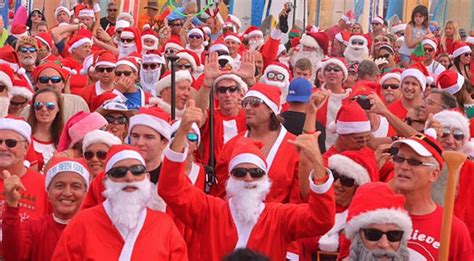 'Surfing Santas' Set To Welcome Thousands of Spectators Monday Morning ...