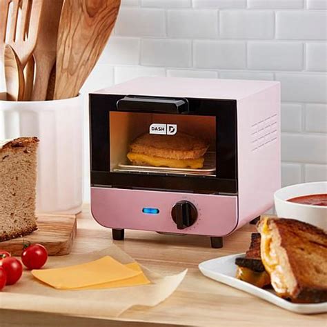 DASH 550-Watt Mini Toaster Oven with Recipes - 9143182 | HSN in 2020 | Mini toaster, Toaster ...