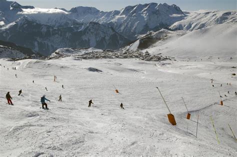 Alpe D Huez Ski Resort. France Stock Photo - Image of turn, alpe: 22757164