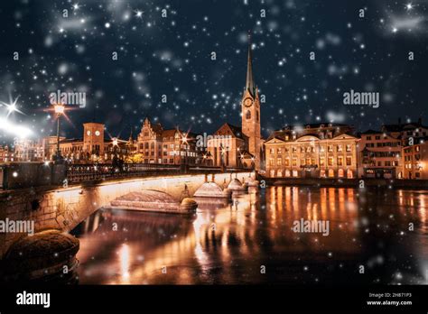 heavy snowfall in Zurich on a winter night Stock Photo - Alamy