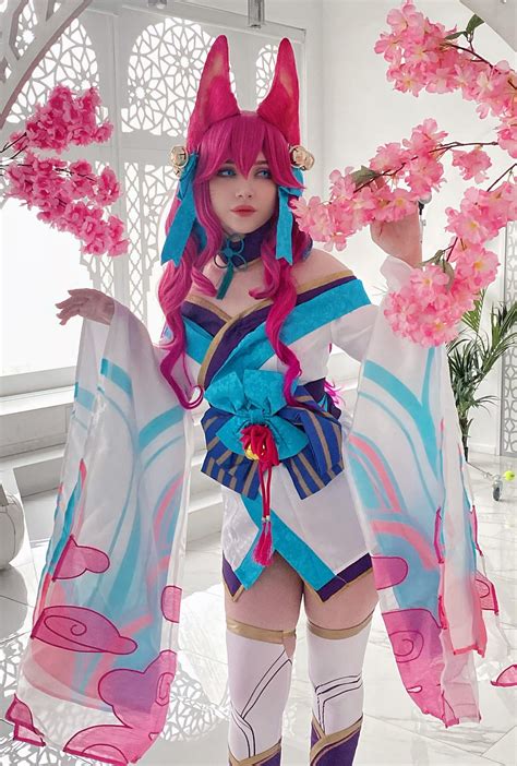 Spirit Blossom Ahri cosplay : r/leagueoflegends