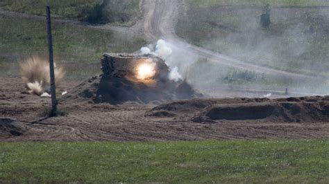 A-10 pilot explains how the Warthog’s depleted uranium rounds turn tank armor against itself ...