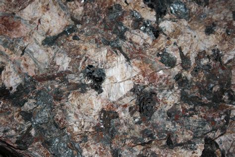 Pegmatite Rock Texture with Feldspar and Black Biotite Mica – Photos ...