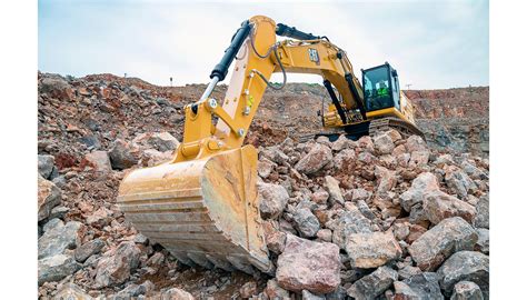 Caterpillar incorpora nuevas excavadoras de cadenas a su gama pesada | partes repuestos y equipos