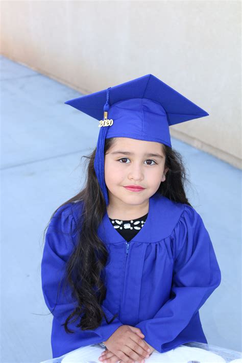 kindergarten Graduation Pictures | Kindergarten graduation pictures ...