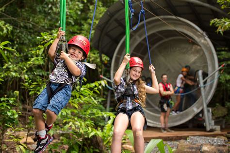 Going on a holiday with entire family? Contact Cape Trib Beach House ...